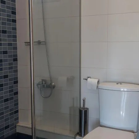 Enalia Gi 3* Λίμνη